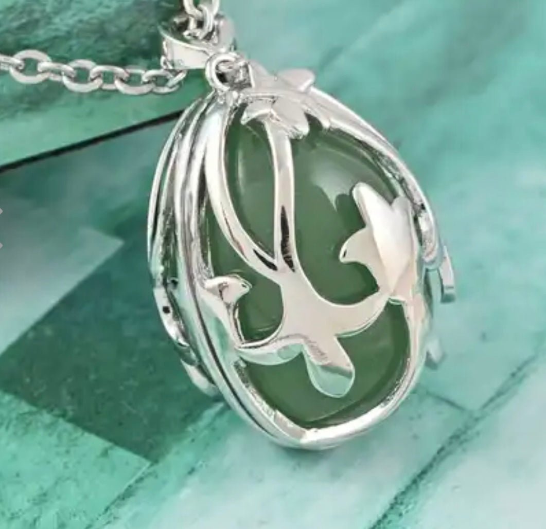 Green Aventurine Pendant Necklace - Pure n Tru Beauty Supply