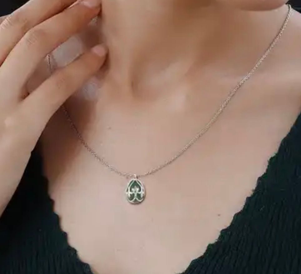 Green Aventurine Pendant Necklace - Pure n Tru Beauty Supply
