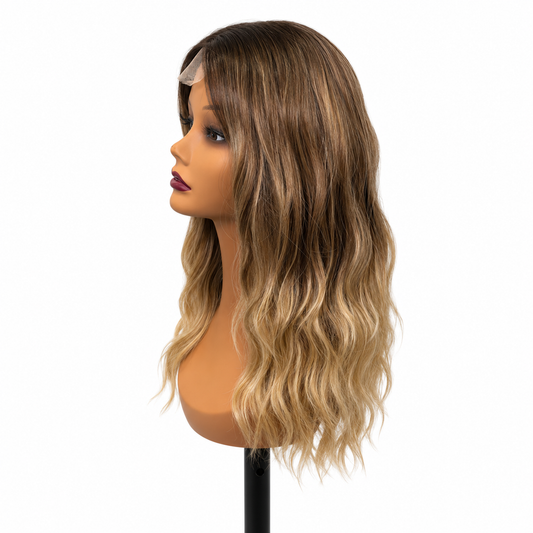 Silky Breeze - Sandra - Wavy - 14" Wig